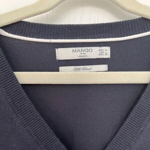 Men’s Silk blend black Sweater, size Large, brand, Mango